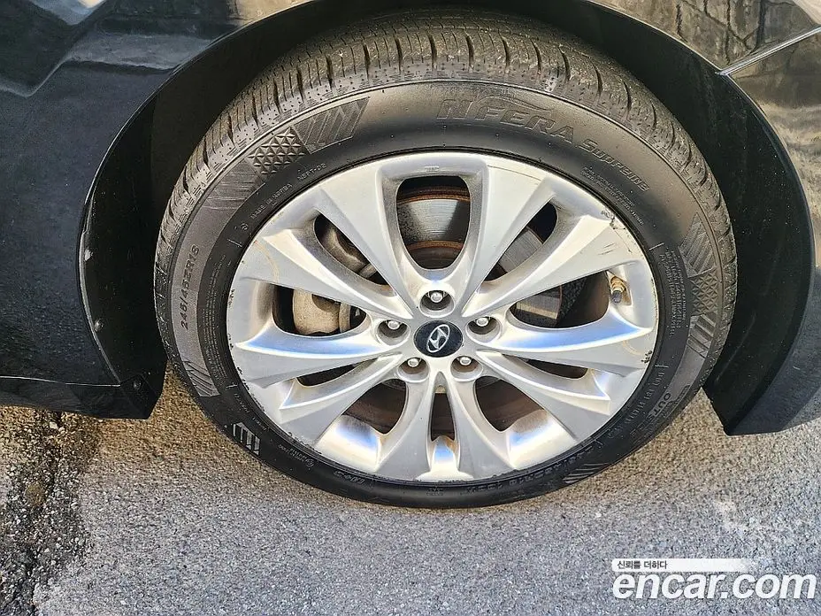 Hyundai Grandeur 2012 3.0 автомат (гидро), фото 19 Hyundai Grandeur 2012 3.0 автомат (гидро), фото 19