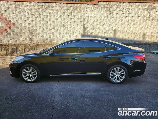 Hyundai Grandeur 2012 3.0 автомат (гидро), миниатюра 3 Hyundai Grandeur 2012 3.0 автомат (гидро), миниатюра 3