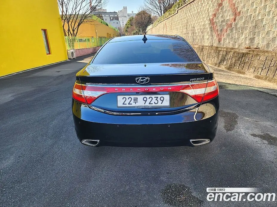 Hyundai Grandeur 2012 3.0 автомат (гидро), фото 5 Hyundai Grandeur 2012 3.0 автомат (гидро), фото 5