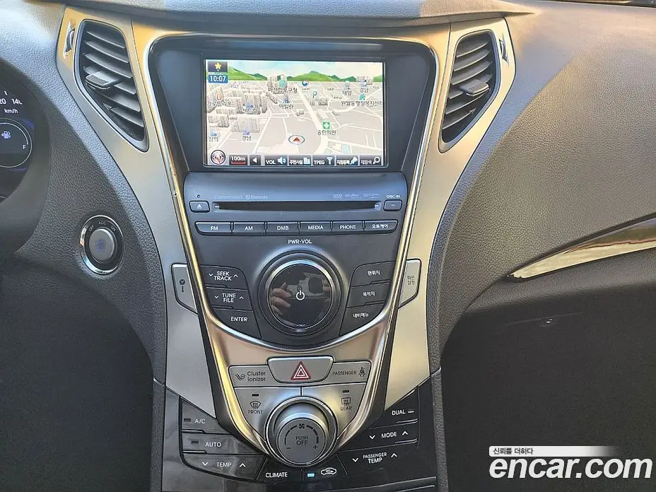 Hyundai Grandeur 2012 3.0 автомат (гидро), фото 7 Hyundai Grandeur 2012 3.0 автомат (гидро), фото 7
