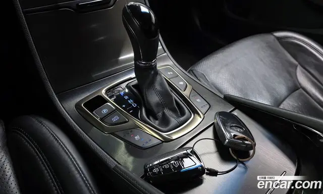 Hyundai Grandeur 2013 3.0 автомат (гидро), миниатюра 12