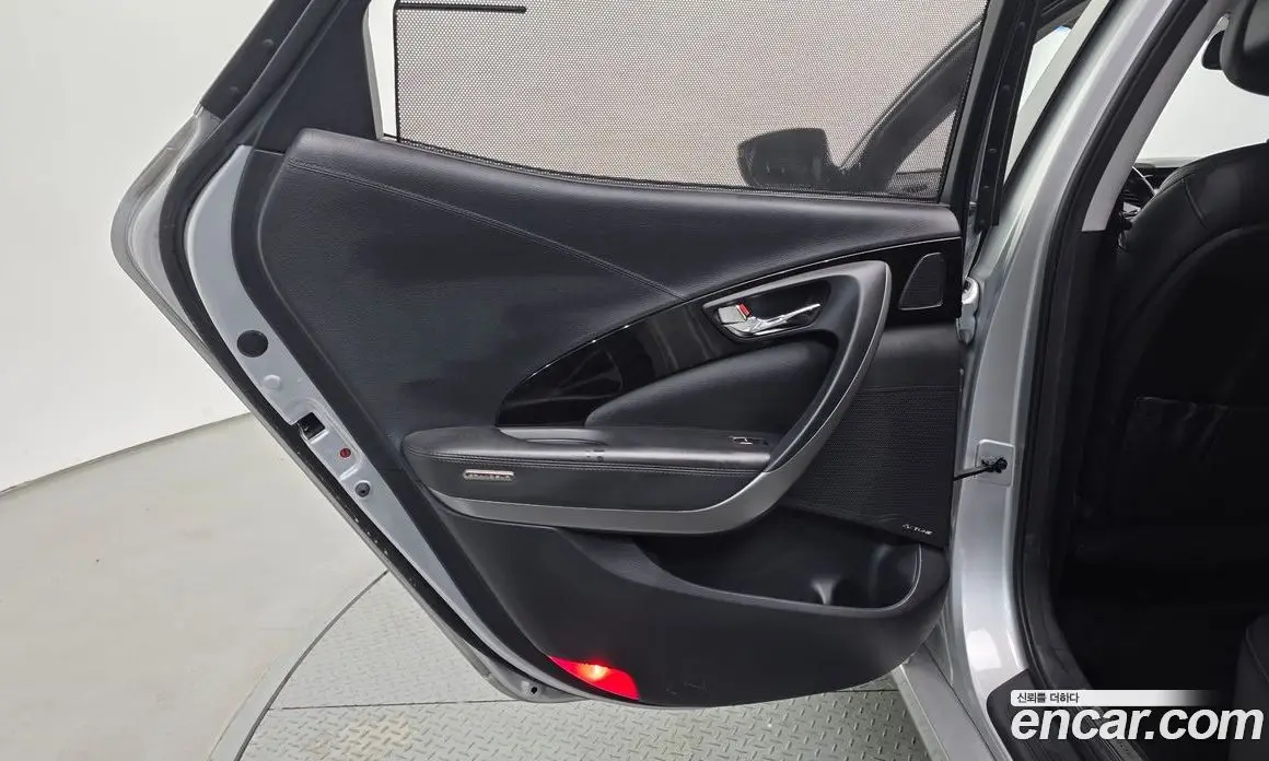 Hyundai Grandeur 2013 3.0 автомат (гидро), фото 15