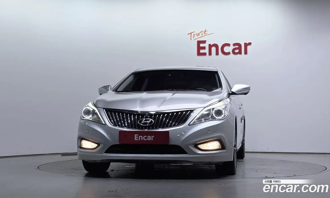 Hyundai Grandeur 2013 3.0 автомат (гидро), фото 3