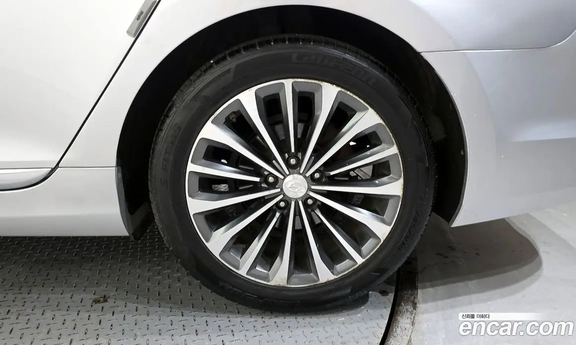 Hyundai Grandeur 2013 3.0 автомат (гидро), фото 7