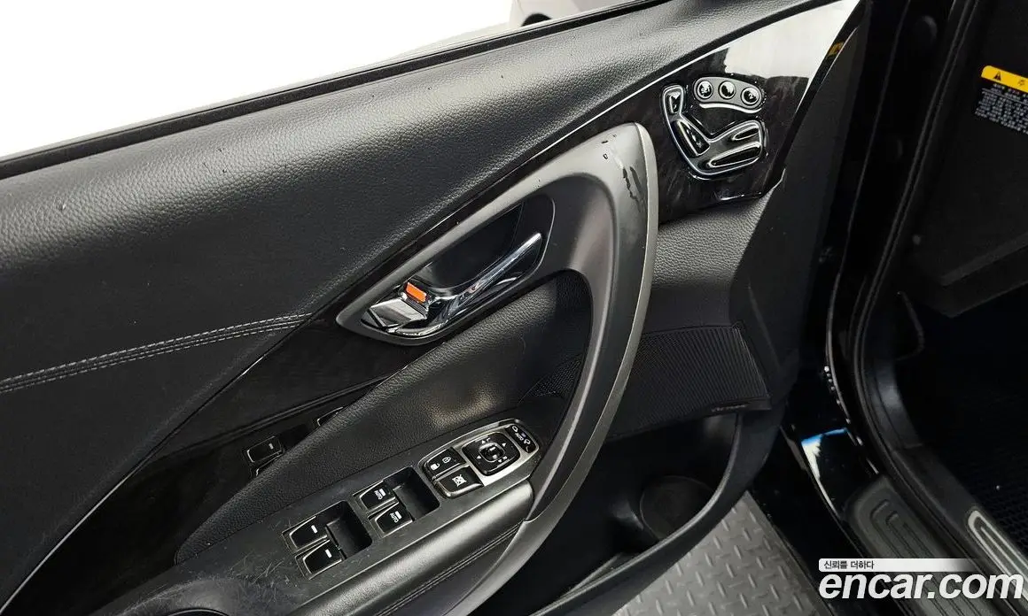 Hyundai Grandeur 2013 3.0 автомат (гидро), фото 18