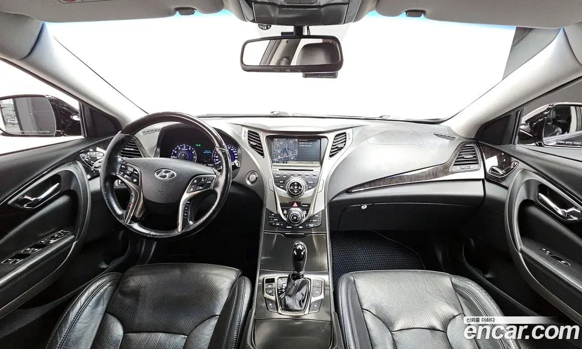 Hyundai Grandeur 2013 3.0 автомат (гидро), фото 7