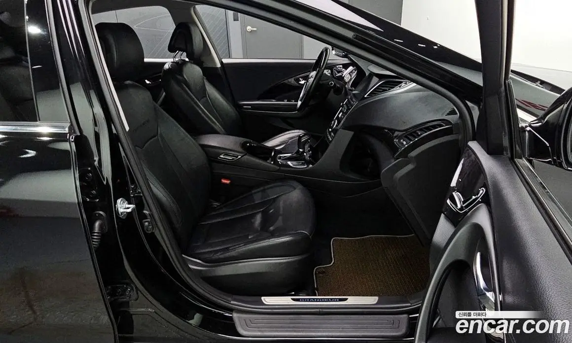 Hyundai Grandeur 2014 3.0 автомат (гидро), фото 12