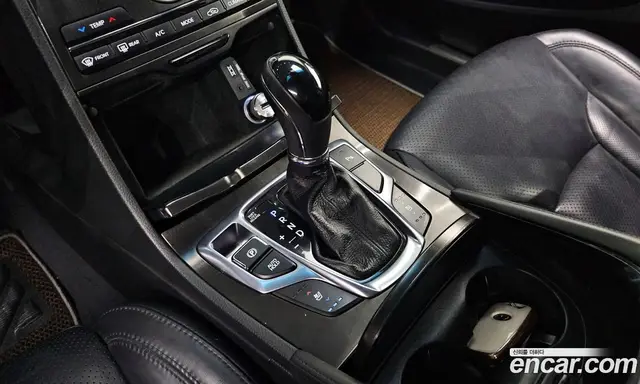 Hyundai Grandeur 2014 3.0 автомат (гидро), миниатюра 9