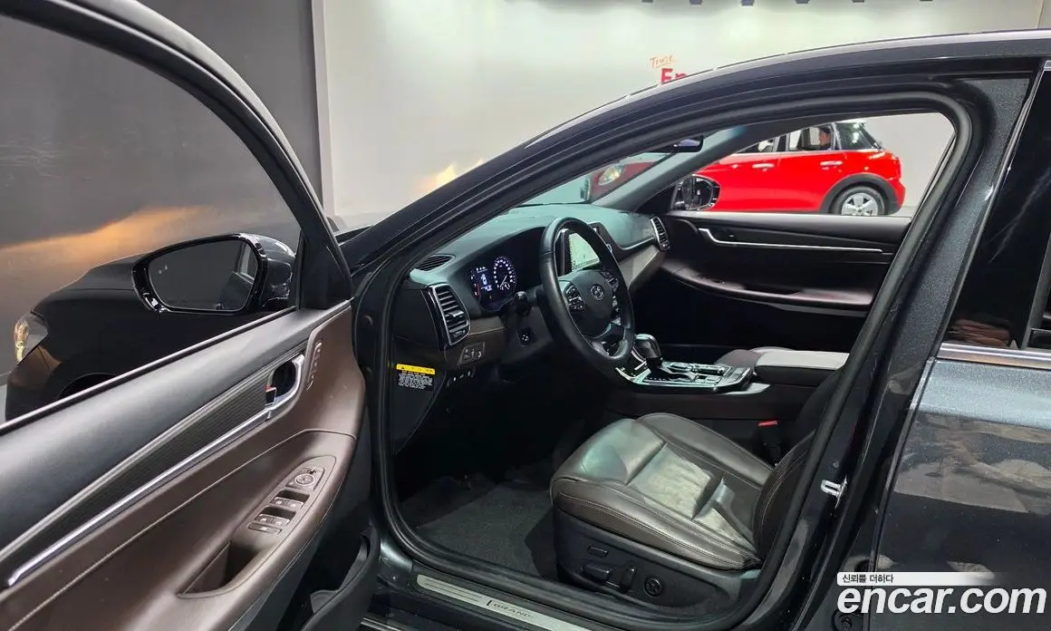 Hyundai Grandeur 2017 2.4 автомат (гидро), фото 13