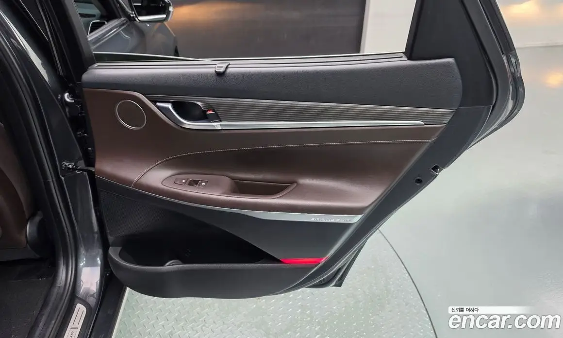 Hyundai Grandeur 2017 2.4 автомат (гидро), фото 15