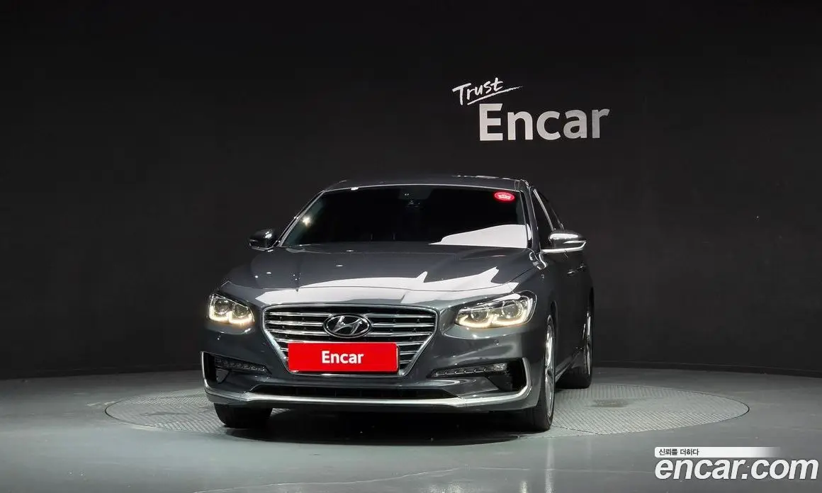 Hyundai Grandeur 2017 2.4 автомат (гидро), фото 3