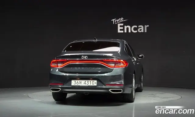 Hyundai Grandeur 2017 2.4 автомат (гидро), миниатюра 4