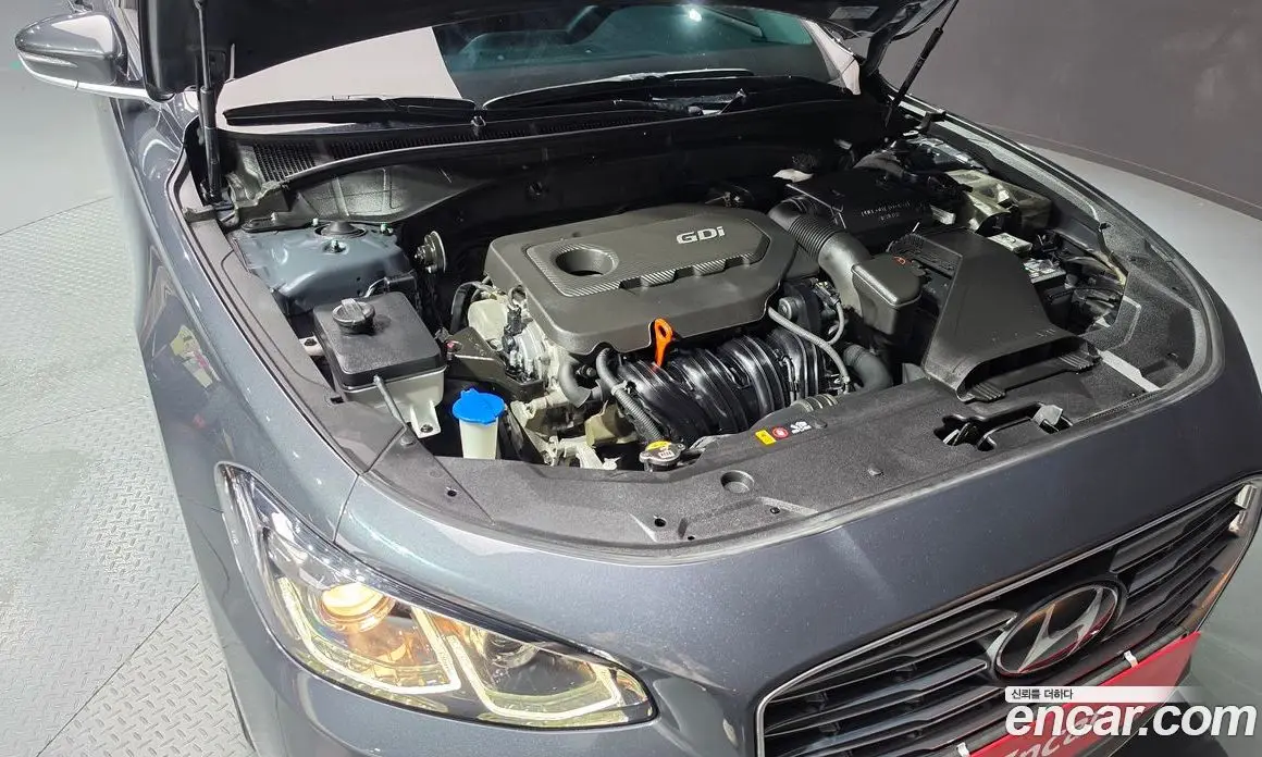 Hyundai Grandeur 2017 2.4 автомат (гидро), фото 6