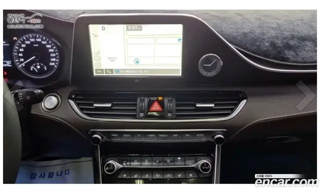 Hyundai Grandeur 2017 2.4 автомат (гидро), миниатюра 12