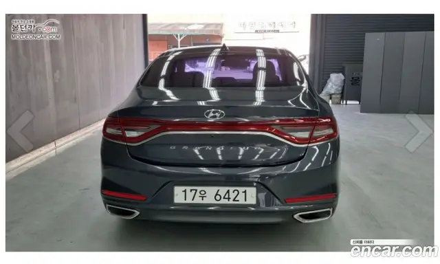 Hyundai Grandeur 2017 2.4 автомат (гидро), миниатюра 4