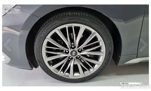 Hyundai Grandeur 2017 2.4 автомат (гидро), миниатюра 5