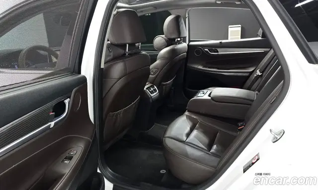 Hyundai Grandeur 2017 2.4 автомат (гидро), миниатюра 11