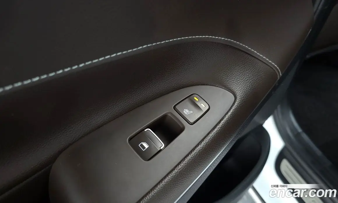 Hyundai Grandeur 2017 2.4 автомат (гидро), фото 18