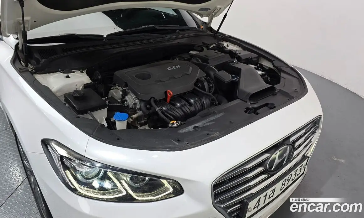 Hyundai Grandeur 2017 2.4 автомат (гидро), фото 6