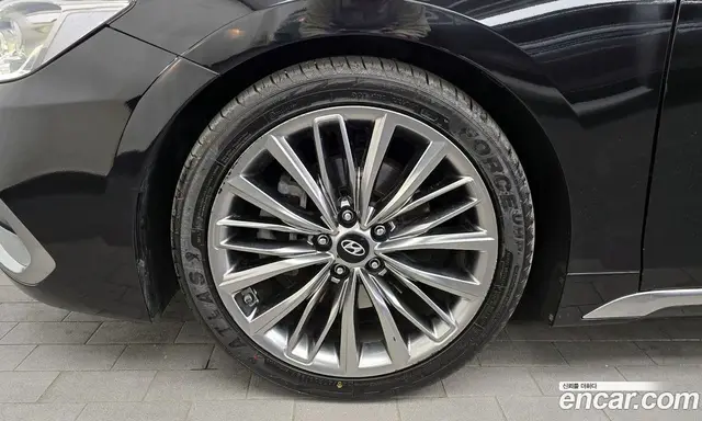 Hyundai Grandeur 2017 2.4 автомат (гидро), миниатюра 5