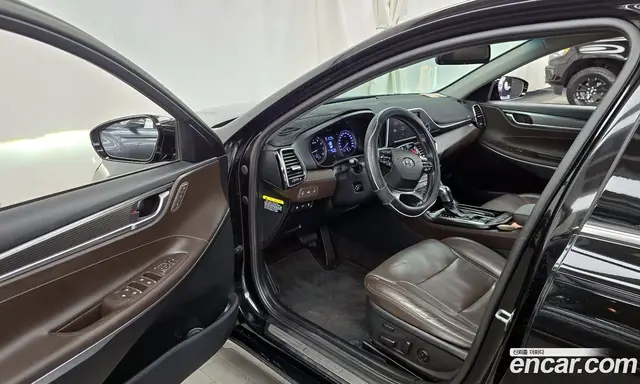Hyundai Grandeur 2017 2.4 автомат (гидро), миниатюра 10