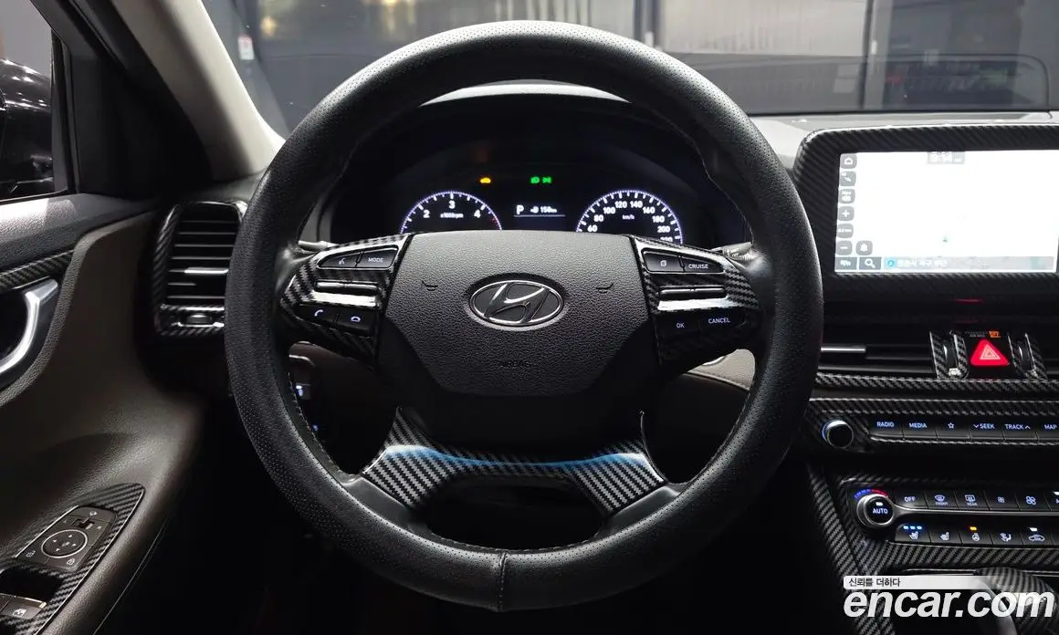 Hyundai Grandeur 2018 2.2 автомат (гидро), фото 19