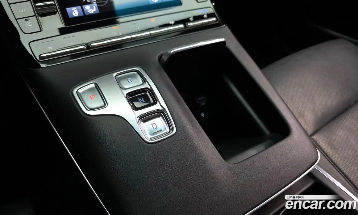 Hyundai Grandeur 2019 3.3 автомат (гидро), фото 12 Hyundai Grandeur 2019 3.3 автомат (гидро), фото 12