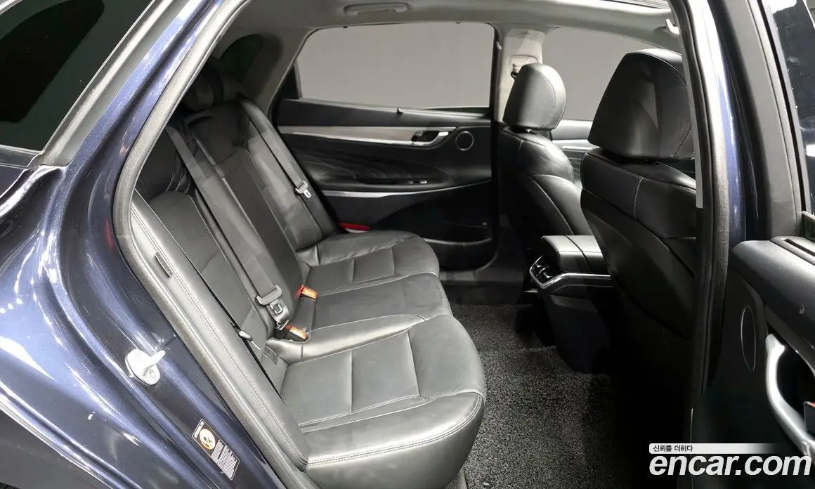 Hyundai Grandeur 2019 3.3 автомат (гидро), фото 18 Hyundai Grandeur 2019 3.3 автомат (гидро), фото 18