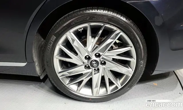Hyundai Grandeur 2019 3.3 автомат (гидро), миниатюра 7 Hyundai Grandeur 2019 3.3 автомат (гидро), миниатюра 7