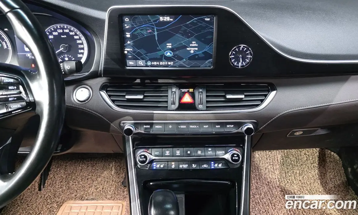 Hyundai Grandeur 2019 2.4 автомат (гидро), фото 14