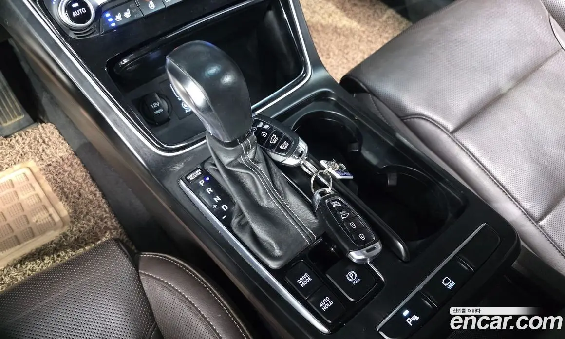 Hyundai Grandeur 2019 2.4 автомат (гидро), фото 9