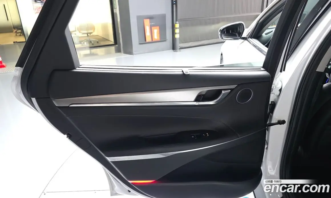 Hyundai Grandeur 2020 2.5 автомат (гидро), фото 15
