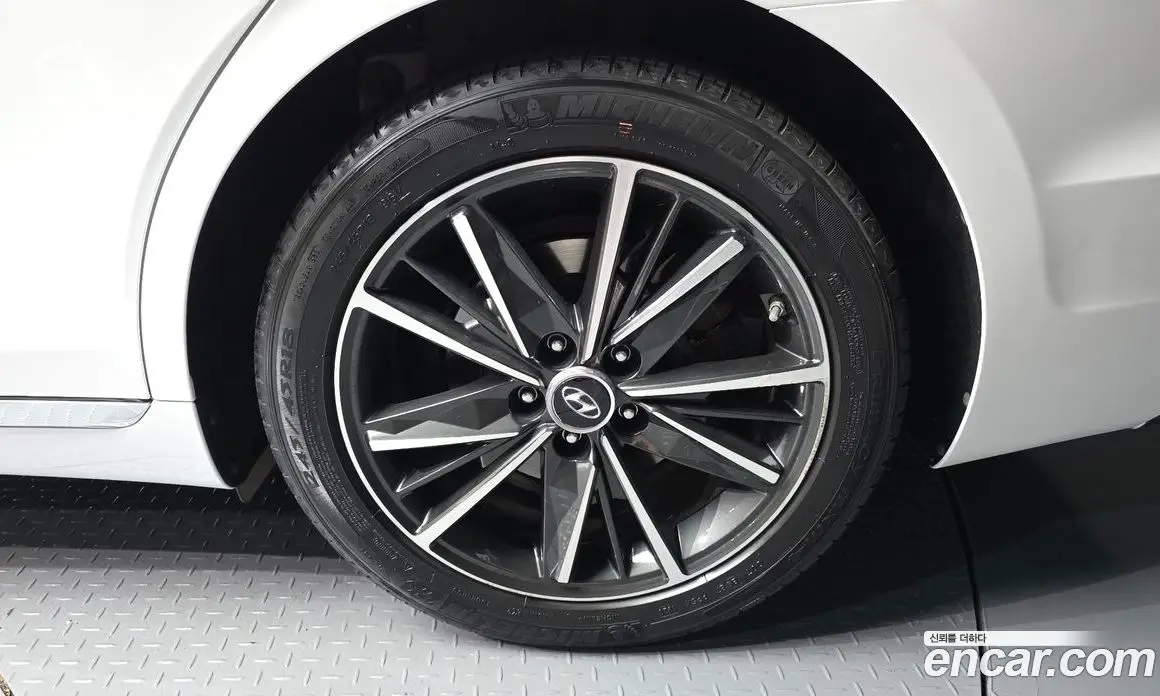 Hyundai Grandeur 2020 2.5 автомат (гидро), фото 5