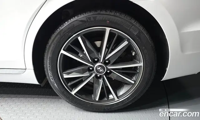 Hyundai Grandeur 2020 2.5 автомат (гидро), миниатюра 5