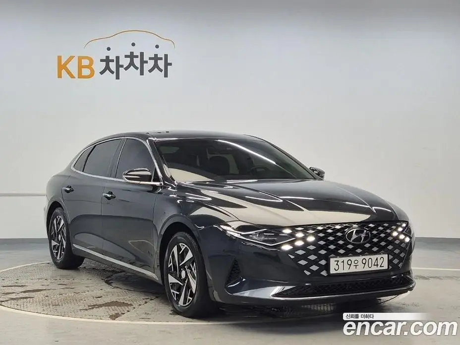 Hyundai Grandeur 2021 2.4 автомат (гидро), фото 4 Hyundai Grandeur 2021 2.4 автомат (гидро), фото 4