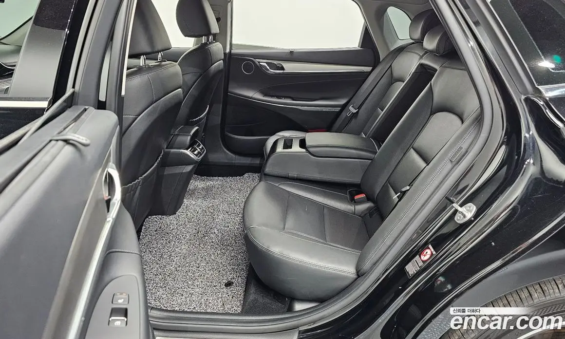 Hyundai Grandeur 2022 3.3 автомат (гидро), фото 12
