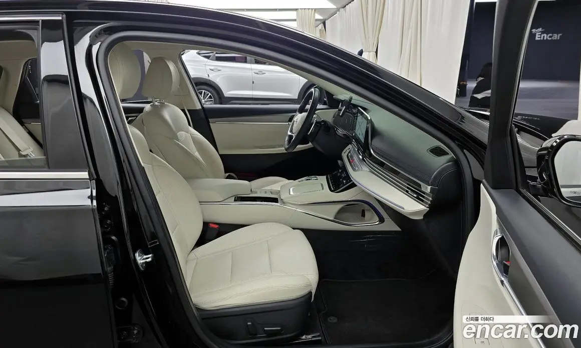 Hyundai Grandeur 2022 2.5 автомат (гидро), фото 11