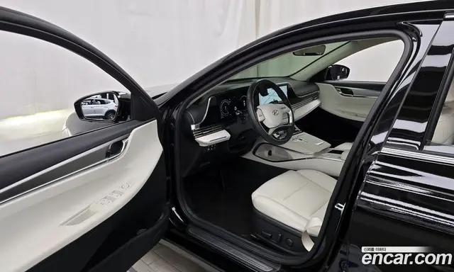 Hyundai Grandeur 2022 2.5 автомат (гидро), миниатюра 10