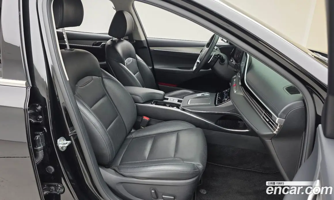 Hyundai Grandeur 2022 2.5 автомат (гидро), фото 11