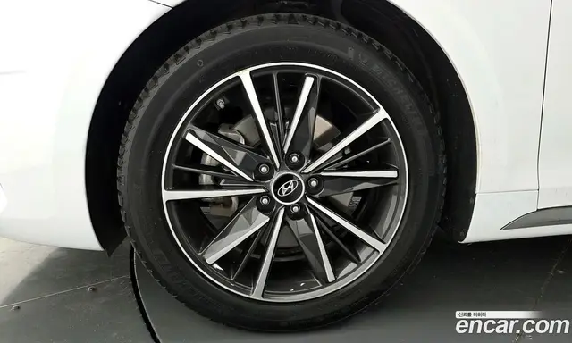 Hyundai Grandeur 2022 3.0 автомат (гидро), миниатюра 5