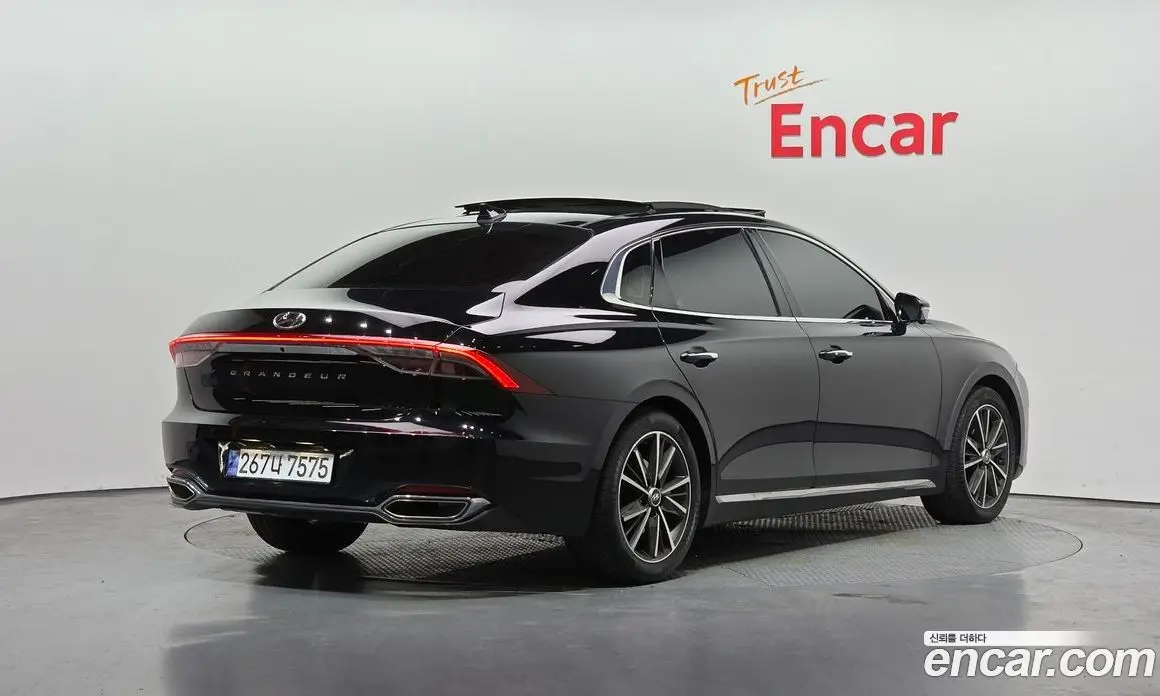 Hyundai Grandeur 2022 3.0 автомат (гидро), фото 2 Hyundai Grandeur 2022 3.0 автомат (гидро), фото 2