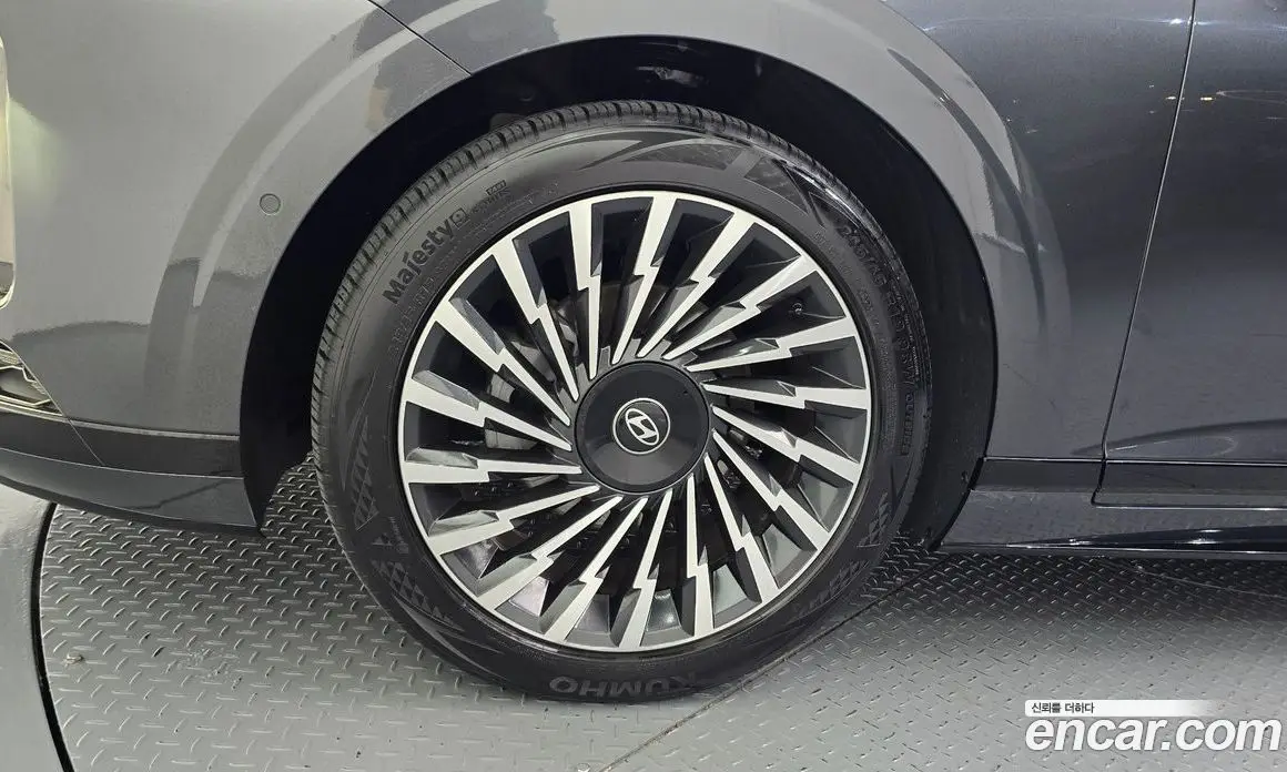 Hyundai Grandeur 2024 1.6 автомат (гидро), фото 5 Hyundai Grandeur 2024 1.6 автомат (гидро), фото 5