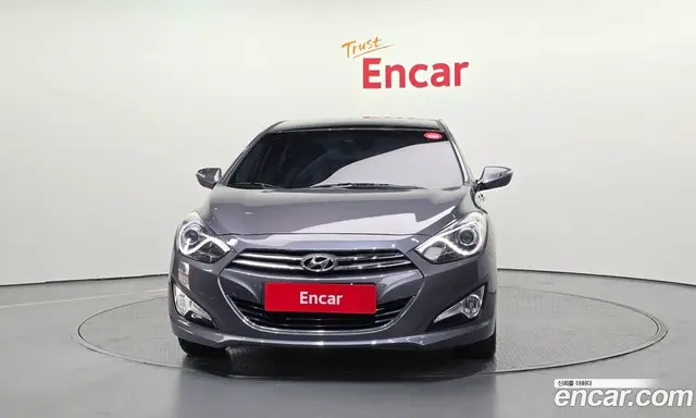 Hyundai i40 2012 2.0 автомат (гидро), миниатюра 3