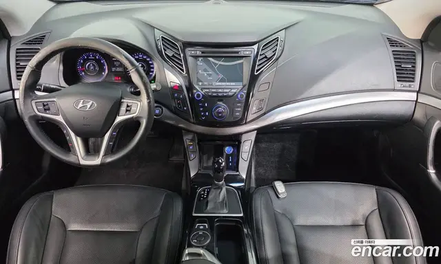 Hyundai i40 2012 2.0 автомат (гидро), миниатюра 7