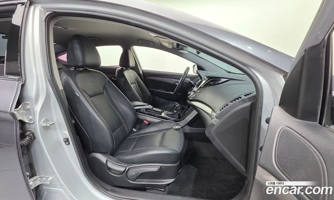 Hyundai i40 2012 2.0 автомат (гидро), фото 10