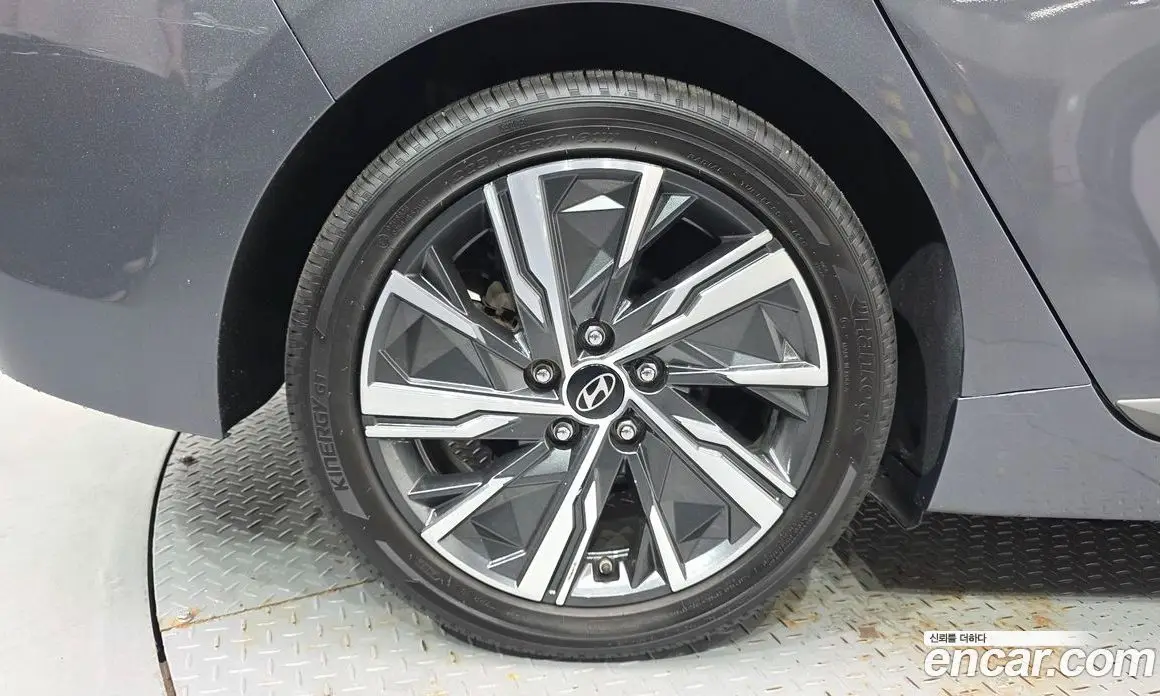 Hyundai Ioniq 2017 1.6 автомат (гидро), фото 5