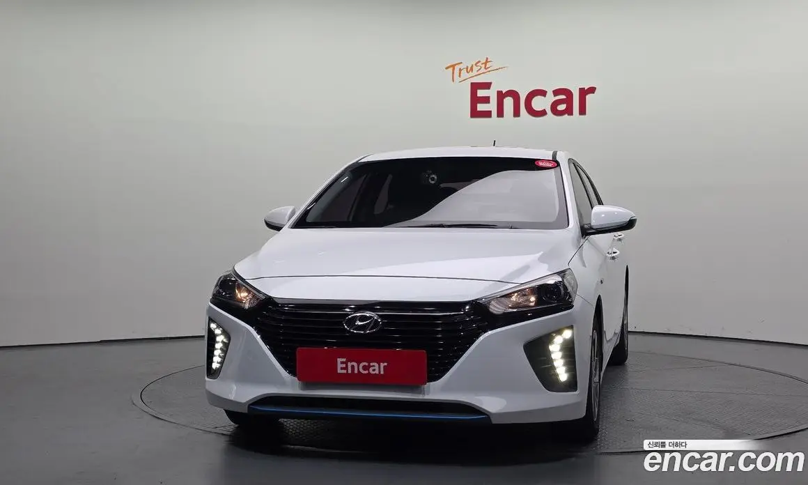 Hyundai Ioniq 2019 1.6 автомат (гидро), фото 3
