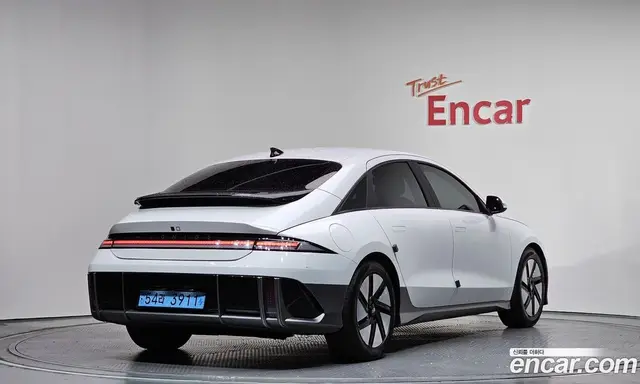 Hyundai Ioniq 6 2022 0.1 автомат (гидро), миниатюра 2 Hyundai Ioniq 6 2022 0.1 автомат (гидро), миниатюра 2