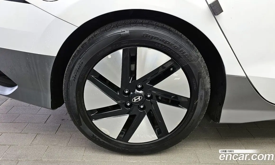 Hyundai Ioniq 6 2022 0.1 автомат (гидро), фото 5 Hyundai Ioniq 6 2022 0.1 автомат (гидро), фото 5