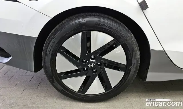 Hyundai Ioniq 6 2022 0.1 автомат (гидро), миниатюра 5 Hyundai Ioniq 6 2022 0.1 автомат (гидро), миниатюра 5